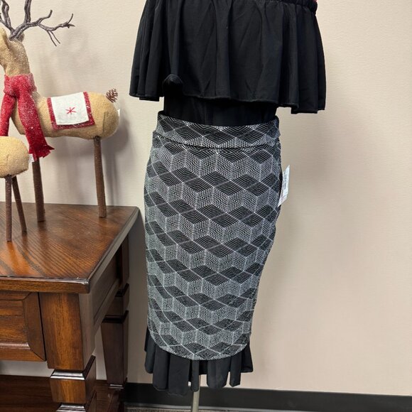 LuLaRoe CiCi Dress Black NWT size S *unicorn* - Picture 9 of 16